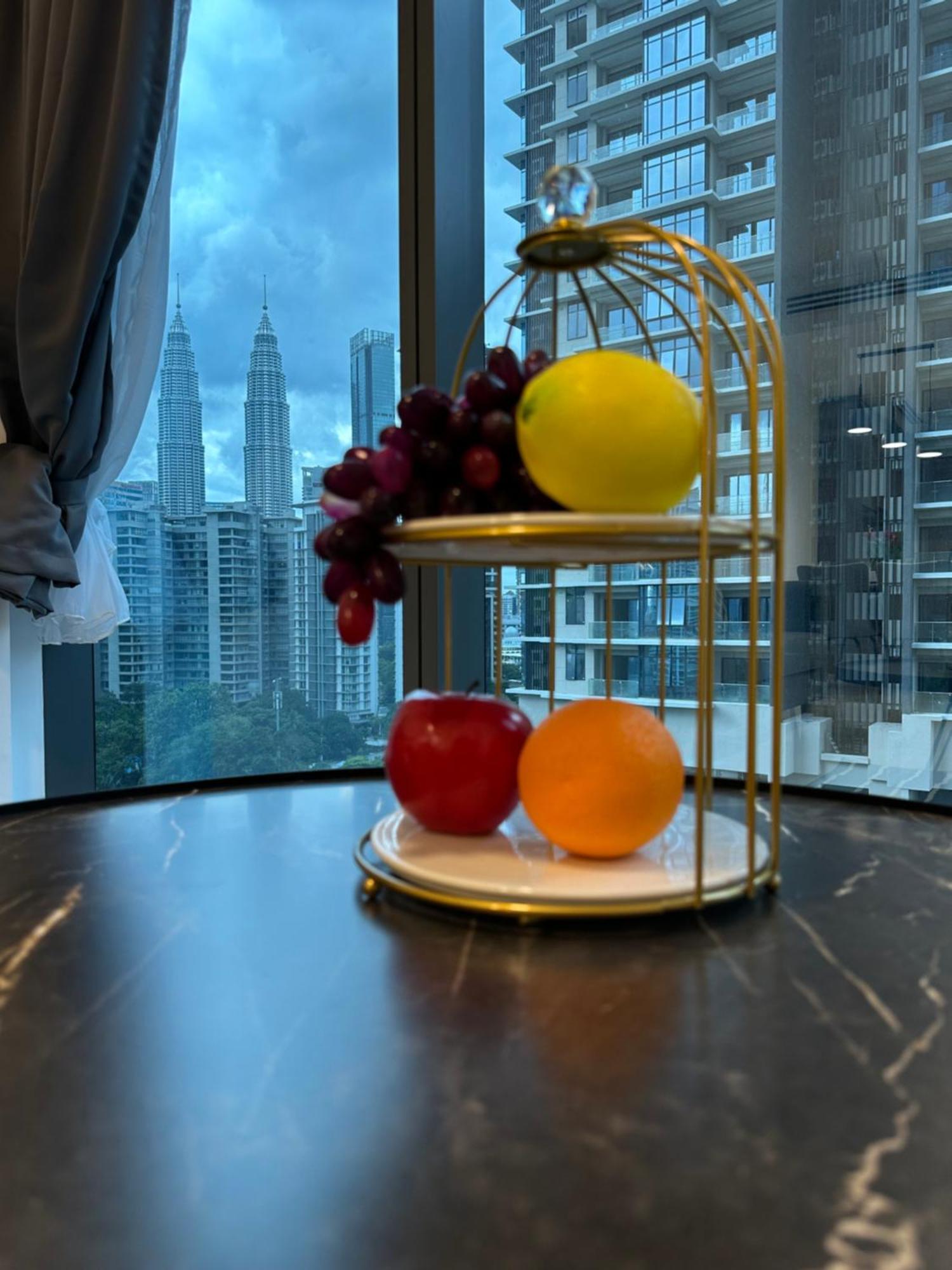 Eaton Klcc By Apartment *